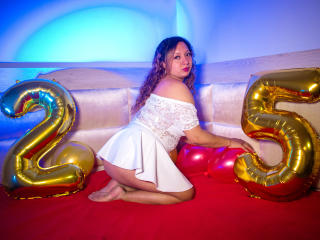 IvyCher - פורנו בשידור חי ומצלמת סקס - 22071921