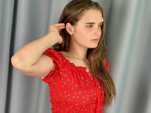 CarolineHott69 - Live sexe cam - 22073649