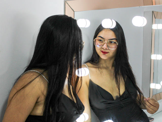 NatashaOliveros - Live sexe cam - 22079569