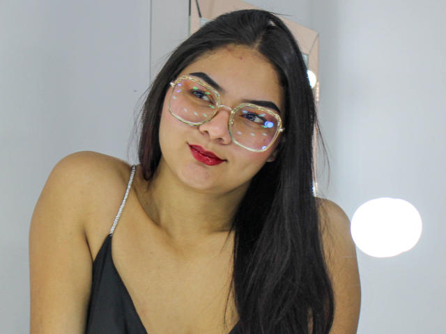 NatashaOliveros - Live sexe cam - 22079841