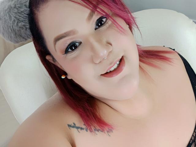GiannaMorrys - Live sex cam - 22080477