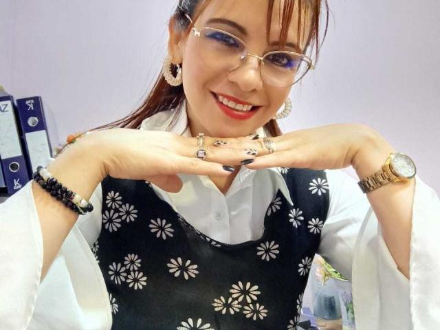 MilenaHott69 - Live sex cam - 22082477