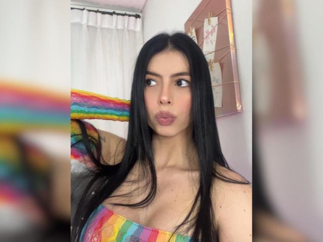 IsabellaJames - Live sex cam - 22084125