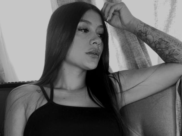 ThaliaAres - Live porn &amp; sex cam - 22085629