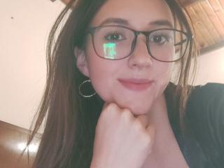 MiaGarcia - Live sexe cam - 22087321