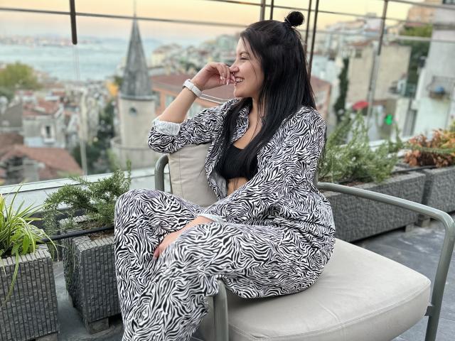 AmelieMuller - Live sexe cam - 22088313