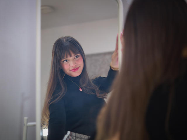 MelodySwet - Live sex cam - 22089289