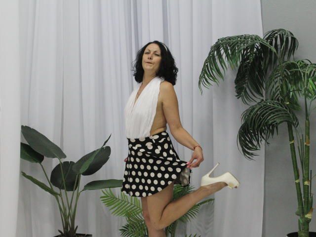 IrisMorgan - Live sexe cam - 22091073