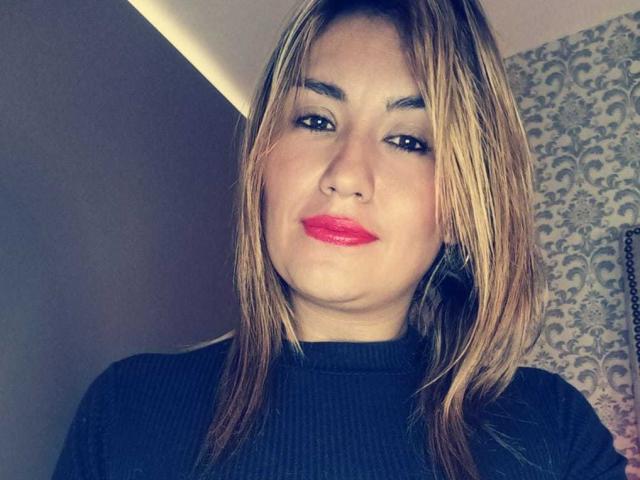 ValeryHottie69 - Live Sex Cam - 22095317