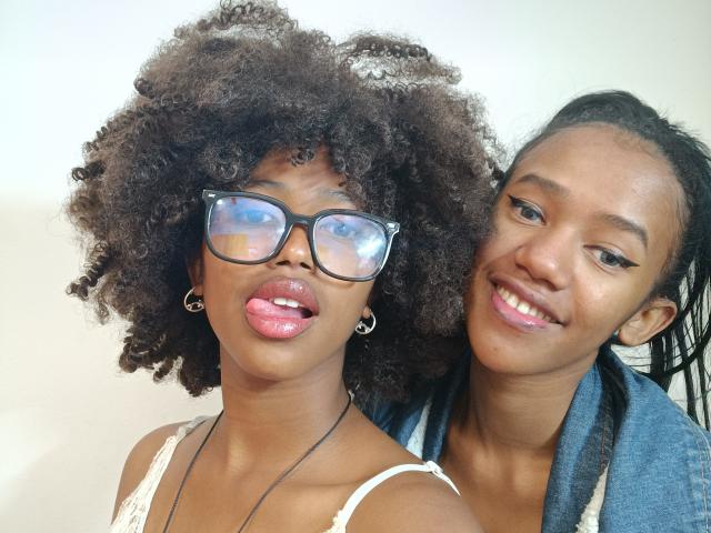 ChezRobert - Live sexe cam - 22096405