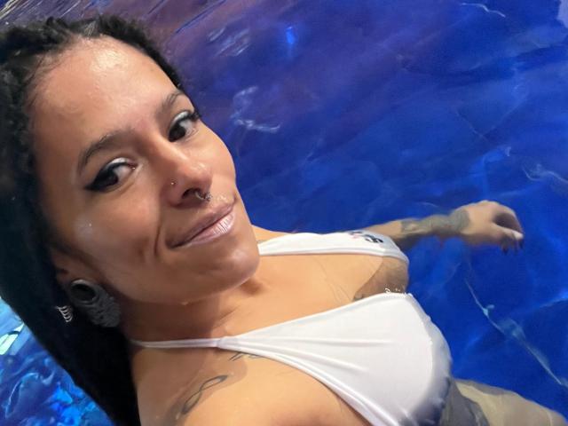 AmelieBlake - Live sex cam - 22098145