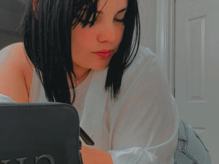 KattaleyaSubmissive - Sexe cam en vivo - 22099817