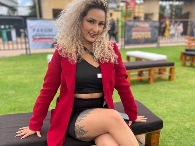 FloraSaenz - Live sex cam - 22108301