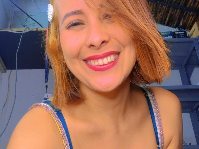 SaritaVelez - Live Sex Cam - 22110893