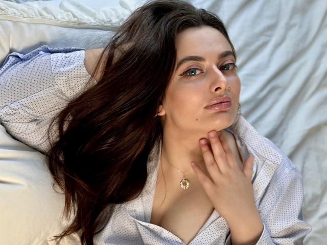 MilanaPrice - Live sexe cam - 22110905