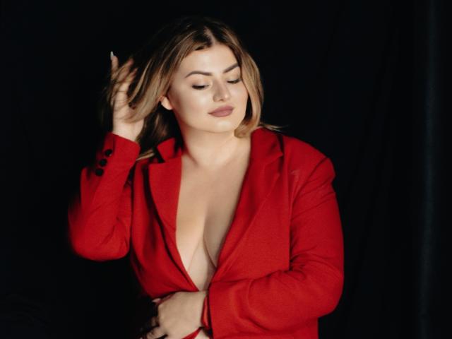 ZannaDreil - Live Sex Cam - 22113921