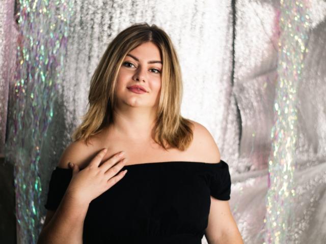 ZannaDreil - Live sex cam - 22113977