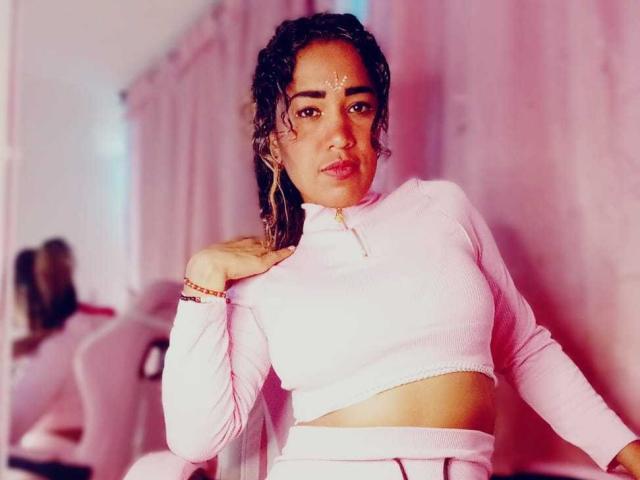 MiIaCandy - Live sex cam - 22114357