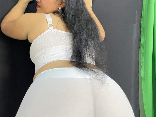 ElizabethRous - Sexe cam en vivo - 22115029