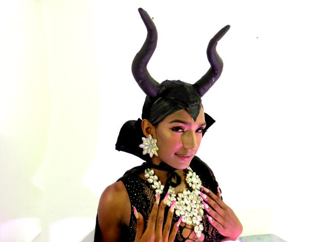 OrianaDollyx - Sexe cam en vivo - 22116429