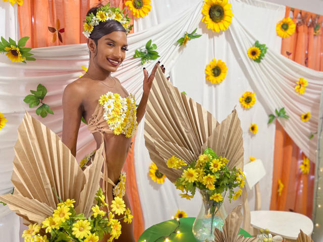 OrianaDollyx - Live sex cam - 22116457