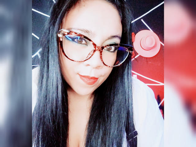 LexyDom - Sexe cam en vivo - 22117045