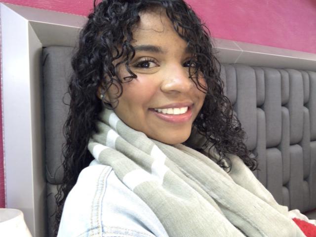 LisaMendez - Sexe cam en vivo - 22119433