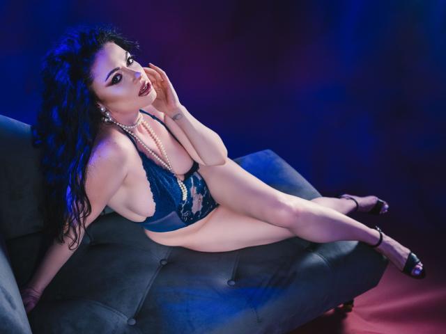 TessDiamond - Live Sex Cam - 22121113