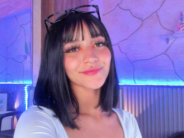 LindaWatsong - Sexe cam en vivo - 22122453
