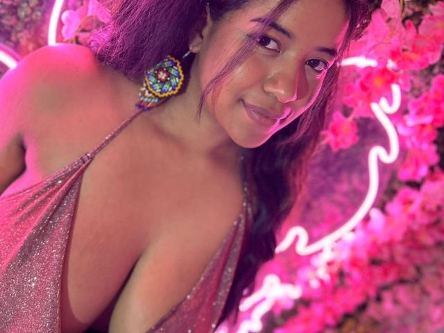AllisonLovS - Live Sex Cam - 22125425