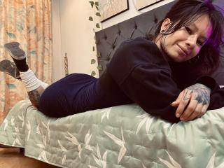 AnnaliseX - Live Sex Cam - 22125533