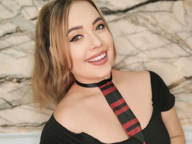 ZoeTobon - Live sex cam - 22127521