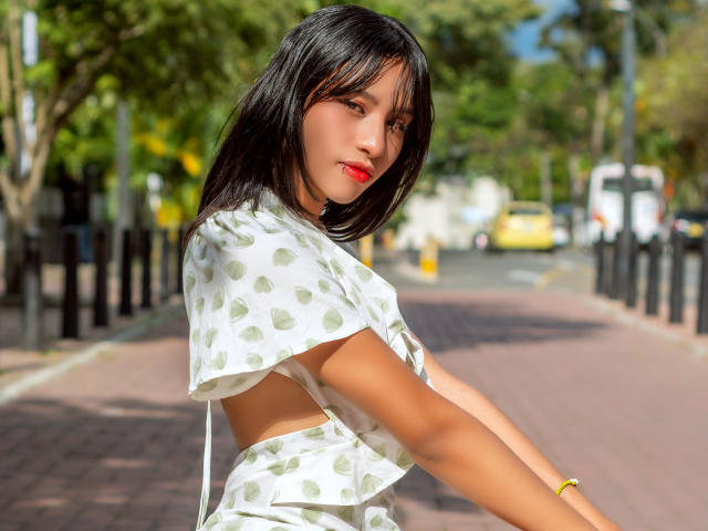 LailaGalice - Live Sex Cam - 22132973