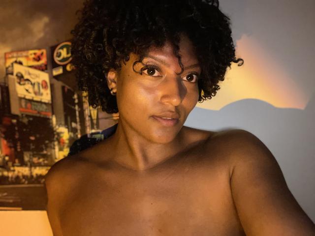 StefyRoldans - Live Sex Cam - 22133265