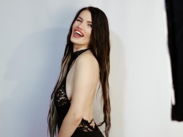 MilaLoona - Live sex cam - 22133593