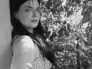 LuckyNatalie - Live Sex Cam - 22134189