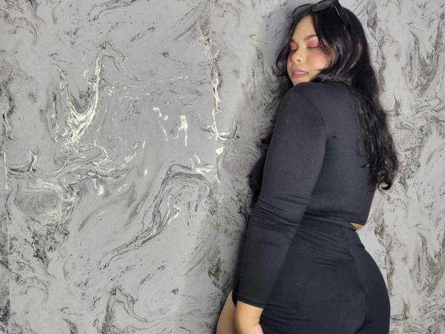 ChloeAdamsX - Sexe cam en vivo - 22134701