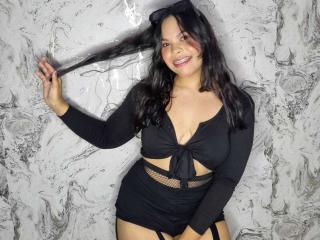 ChloeAdamsX - Live Sex Cam - 22134725