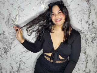 ChloeAdamsX - Live Sex Cam - 22134729