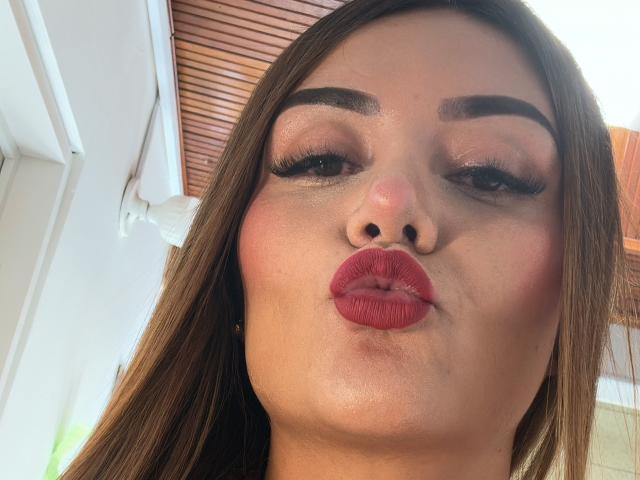 MissAry - Live porn &amp; sex cam - 22136285