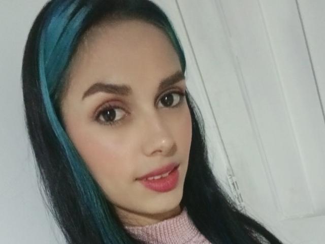 AnaisHilton - Live porno og sexkamera - 22139117