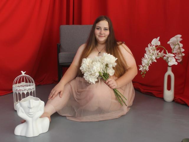 DaniellaGraceZZ - Live sexe cam - 22141529