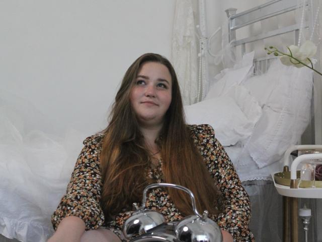 DaniellaGraceZZ - Sexe cam en vivo - 22141701