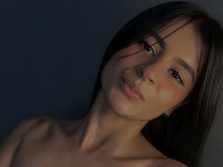 MichelleBenett - Live porn &amp; sex cam - 22145477