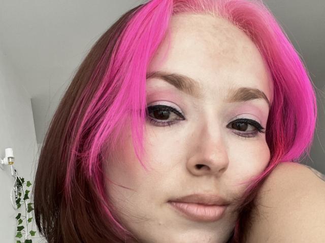 LyssaRou - Live sex cam - 22147693