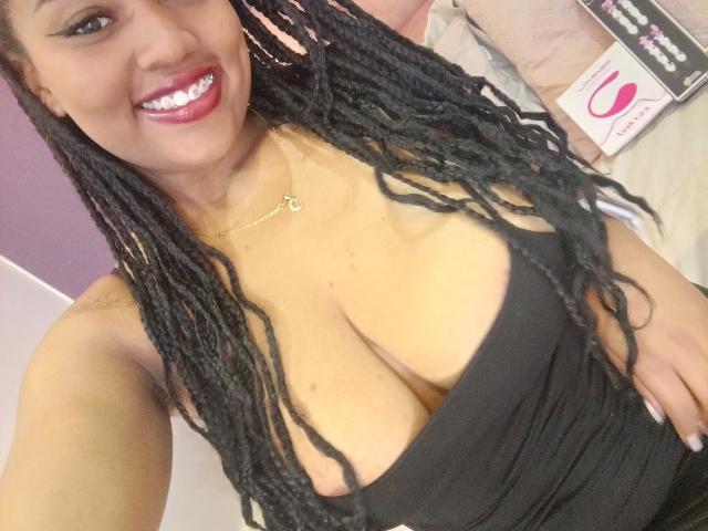 CindyRousse - Live porn &amp; sex cam - 22147881