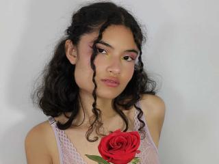 MirandaLawrens - Live Sex Cam - 22148129