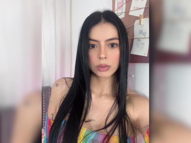 IsabellaJames - Sexe cam en vivo - 22151289