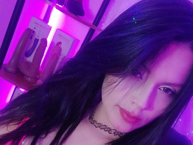 LinaStars - Live porn &amp; sex cam - 22154133
