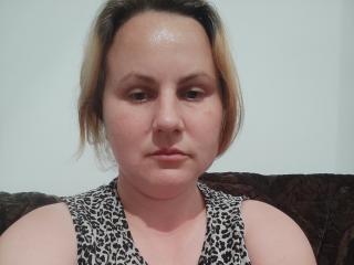 AngelicaLu - Live Sex Cam - 22160381